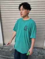 ハイセンス(HISENSE)&nbsp;メンズラルフカールセンターパートベリーショート【GIA】