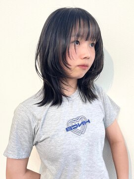 ポピイズ(POPPIES) レイヤーボブ／ミディアムレイヤー／ハッシュカット