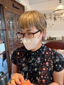 ポタム 東中野(potamu) ベリーショートにブリーチ