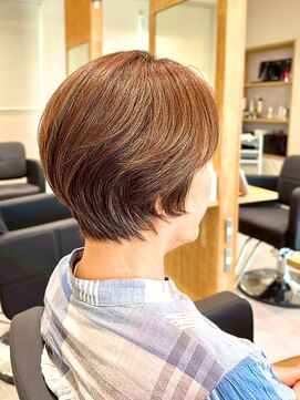 マオリ ホアロハ バイ アヌエヌエ(maoli hoaloha by anuenue) 【director寄本】白髪ぼかし/脱白髪染め