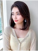 暗髪で大人可愛く！後れ毛がかわいいギリギリ結べるくびれボブ