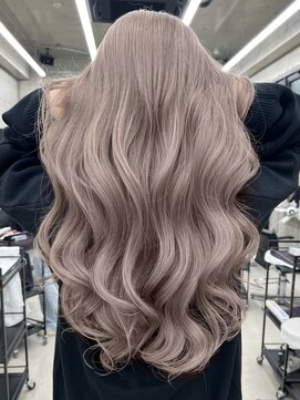 リノート バイ エゴル 名古屋(LINOET by ENGOL) 【LINOET 名古屋】佐藤まいら