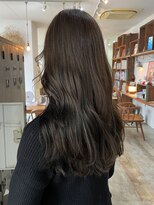 ヘアーアイストゥーレ(HAIR ICI TRE)&nbsp;ブリーチなしダブルカラー透明感オリーブブラウン担当渡辺聖