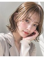 ラベストオイケ(LOVEST OIKE)&nbsp;ツヤ×透明感ベージュの大人可愛いボブ