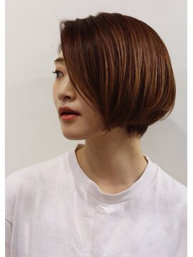 ティンク 大船(Tink) ナチュラルショートボブ