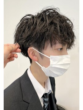 ロミーオム 本厚木(ROMMY. Homme) おしゃれソフトツイスト☆前下がりマッシュ◎ロミーオム