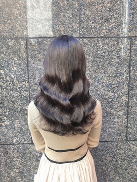 ロンド ルージュ 銀座店(Lond rouge) 艶髪ラベンダーアッシュくびれヘア