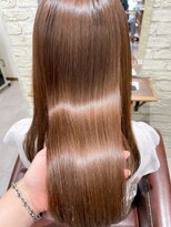 クラッチ 名古屋(CLUTCH)&nbsp;大人可愛い小顔美髪ツヤ髪艶感シンプルストレート髪質改善A1