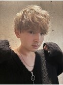 メンズブリーチカラー/ツーブロック/ニュアンスパーマ