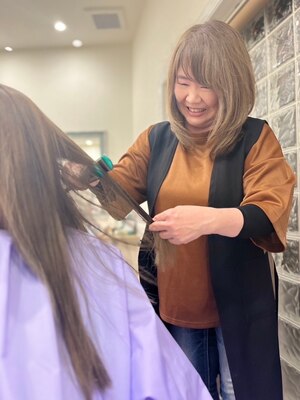 【豊中駅徒歩1分】全員が女性stylist☆女性同士だからこそ分かる、似合うstyleをご提案します◎