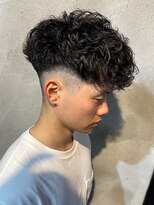 ニアウ 高崎店(Niau) スペインカールメンズパーマメンズマッシュバーバーフェード眉毛