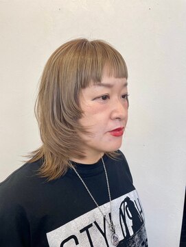 リリー LILY ヘアー メイク HAIR アンド & MAKE レイヤーボブオン眉ハッシュカット無造作ミルクティーブラウン