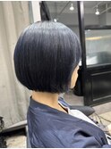 ブルージュ ネイビーカラー ショートボブ