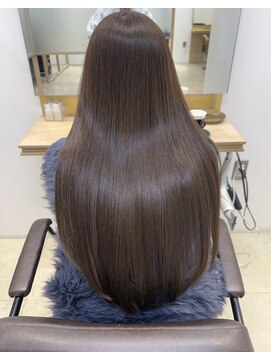 トッカ ヘアアンドトリートメント 仙台店(tocca) 艶髪 ブラウンベージュ