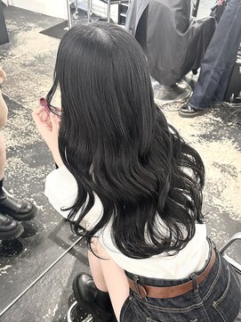 ココ 本八幡(KOKO) M黒髪小顔ヘアオリーブグレー艶髪クラゲヘアーココアベージュ