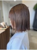 切りっぱなしボブ　ヘイリーボブ