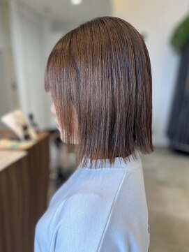 グランデュール 浜松小豆餅店(GRANDEUR) 切りっぱなしボブ　ヘイリーボブ