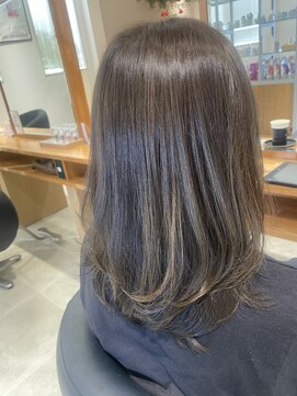 ストーリアエフ 郷東店(storia.f) ミディアムレイヤー