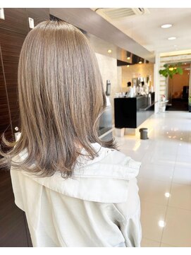 ムーブヘアピュア(MOVE HAIR pure) くびれスタイル