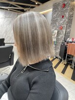 ラピス 大阪アメ村店(Lapis) ハイライトカラー