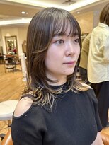 ビュートリアム265(BEAUTRIUM 265)&nbsp;ミディアムレイヤー/レイヤーカット/ウルフカット/ハイライト