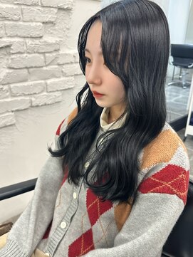 リアン バイ キートス(Lien by kiitos) ブルーブラック/暗髪/艶カラー