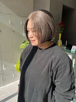 ジーナ 神戸 三田駅前(Zina)&nbsp;ボブ/インナーカラー/シルバーカラー