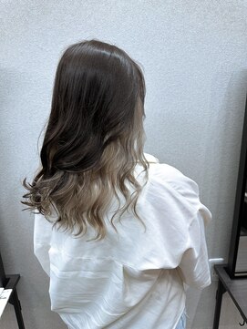 ログ(L.O.G) 【圧倒的モテ髪】カット+インナーカラー+トリートメント【那覇】