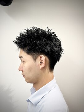 リバティシェアバーバー 銀座(LIBERTY SHARE BARBER) 刈り上げスパイキーショート