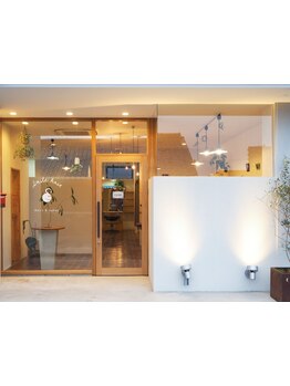 【9:00～19:00まで受付OK!】木曜日はナイター営業あり♪お客様の生活スタイルに合わせて通いやすいサロン★