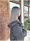 グレージュカラー×ロングレイヤー