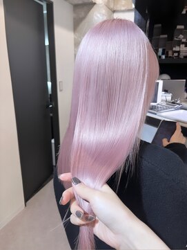 ペレ 渋谷(PELE) イメチェン/ホワイトブロンド/外ハネボブ/ワイドバング/渋谷