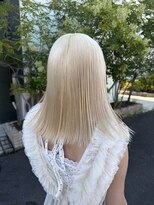 カルム(calm)&nbsp;ホワイトブロンド