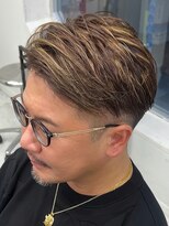 ジーニー 新百合ヶ丘(Genie) フェザーパーマサーフカール刈り上げセンターパート