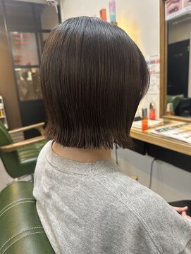 エマ 浦上駅前店(EMMA) 切りっぱなしボブ