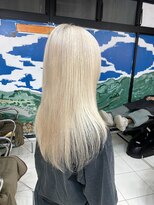 バランス 新宿(balance)&nbsp;プレミアムホワイト×セミロング×Wカラー[新宿/髪質改善]