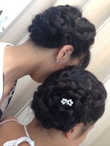 ダイヤモンドチェリーヘアアンドメイク&nbsp;編み込みアレンジ