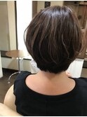 ショートボブ