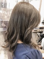 ビースリー ロア&nbsp;イルミナカラー×マットグレー 2022/6/9