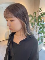 ユヌ(Une)&nbsp;フェイスフレーミング　インナーカラー　ベージュ