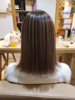 ハレルヘアー(HAREL hair)の写真/こだわりのオーガニック使用◎豊富な提案力とダメージレスな薬剤で、髪の状態に合わせた似合わせをご提案♪