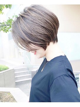 アンド ストーリーズ(&STORIES) ショートボブ髪型20代30代40代50代前髪あり前髪なし面長丸顔小林