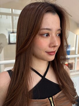 トリッカバルコニー ハヤマ(tricca Balcony Hayama) 外国人風リラックスカジュアルレイヤー