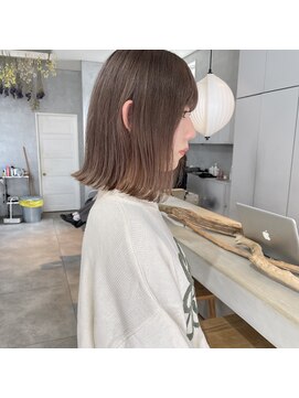 ミント(mint) ブリーチでできるミルクティーグレージュ!