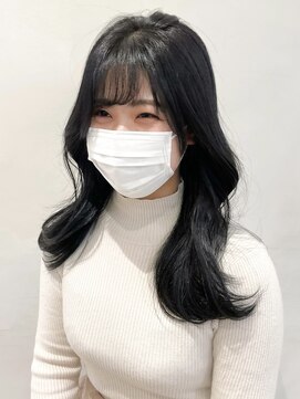 ザックラフィネ(ZACC raffine) ブルーカラー/韓国風巻き/フェイスフレーミング/透明感カラー