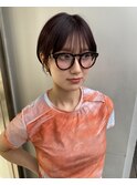 丸みショート前下がりセンターパートハンサムくびれショート