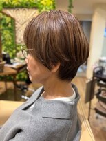 バグスドゥア(Bagus dua)&nbsp;辺見えみり風ショート10.24グランマッシュ