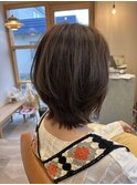 外ハネミディ×ハイライトカラー