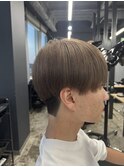 ミルクティーベージュ