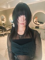 アンフィグ 吉祥寺(anfig)&nbsp;顔周りに動きをつけたウルフレイヤー